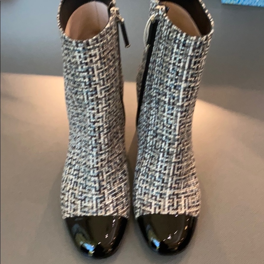 Rodo cap toe boots